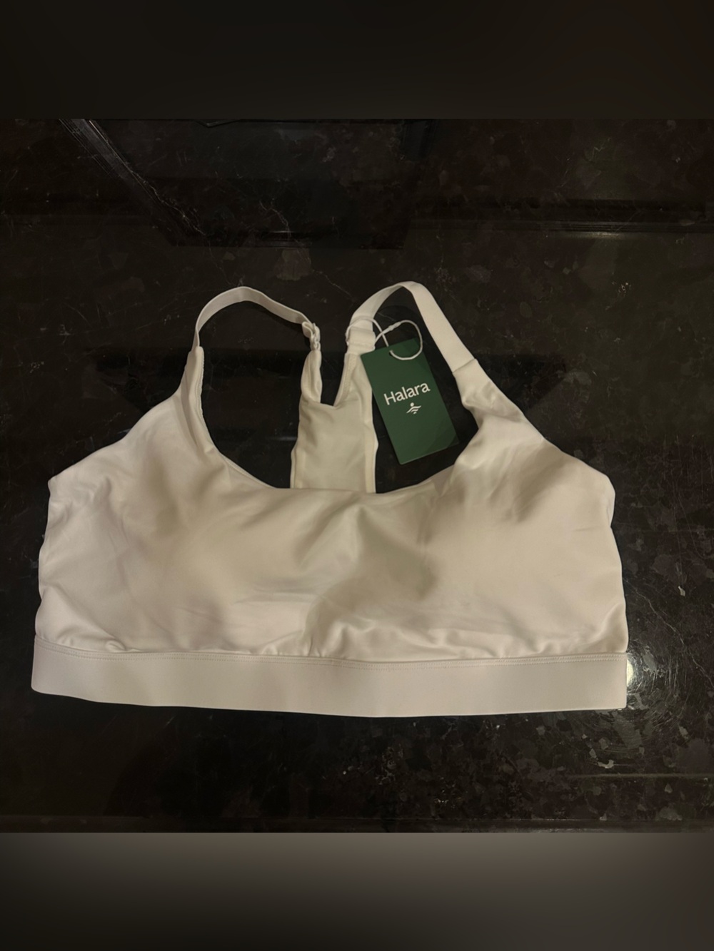 HALARA White Women's Sports Bra - Racerback Comfort